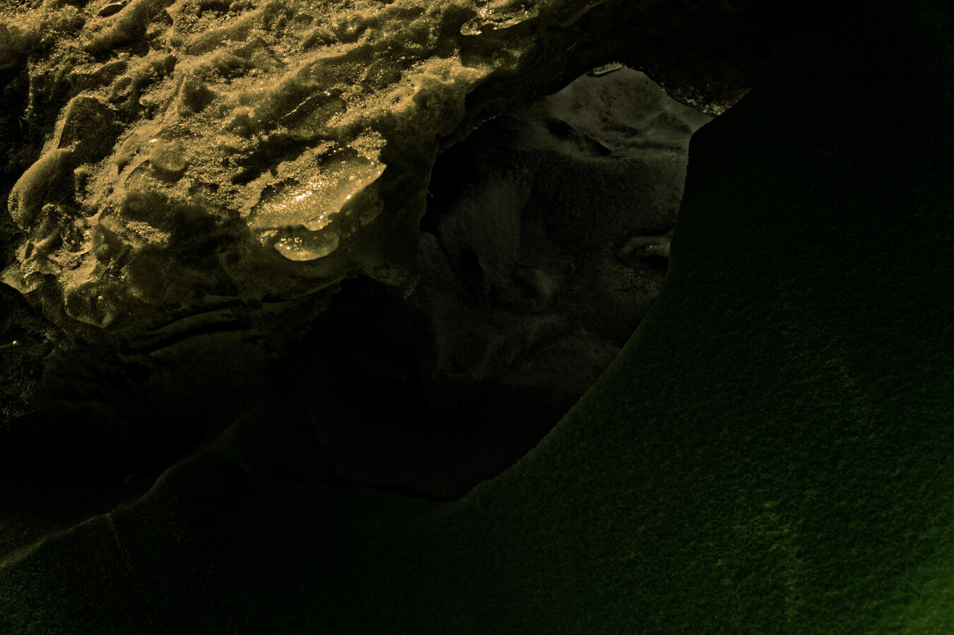 Exhibit 5. An orphan source shines a false light on that which is meant to be hidden. It is not to be seen. It is not for us.